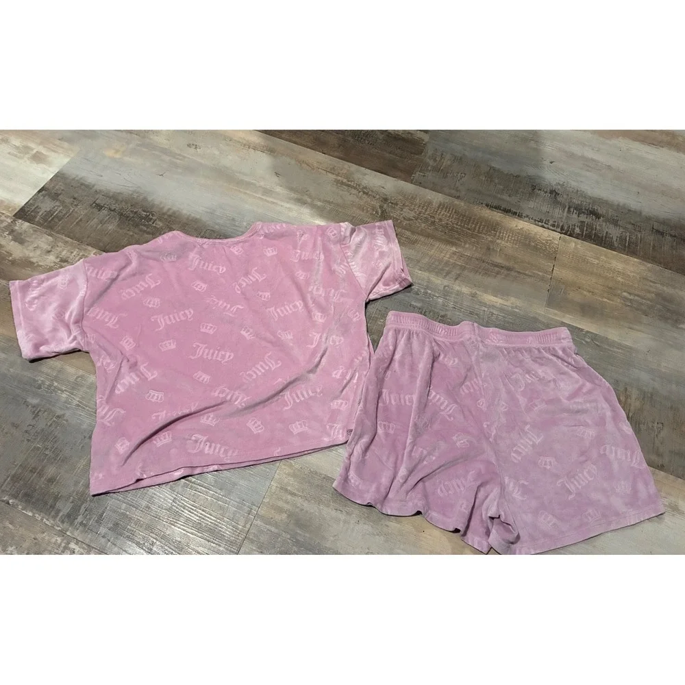 Juicy Couture Pink Velour Pajama Set Short Sleeve Top and Shorts Logo Print M